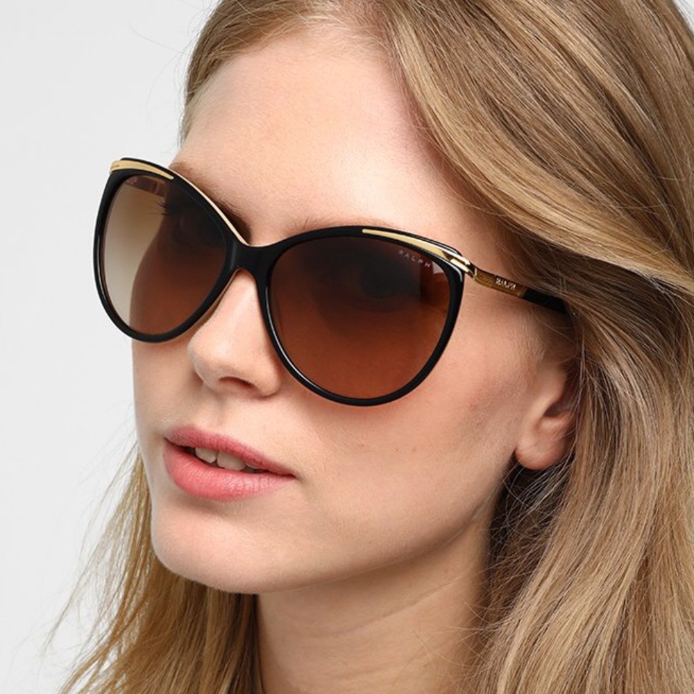 Ralph RA5150 59mm Woman Cat Eye Sunglasses -  Black Frame w/ brown gradient lens